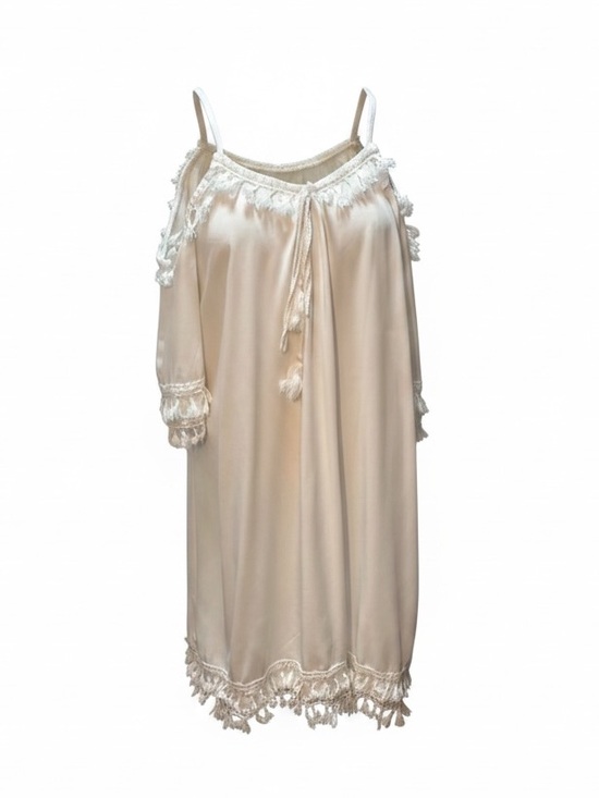 Dresses & Skirts - Elegant White Dress
